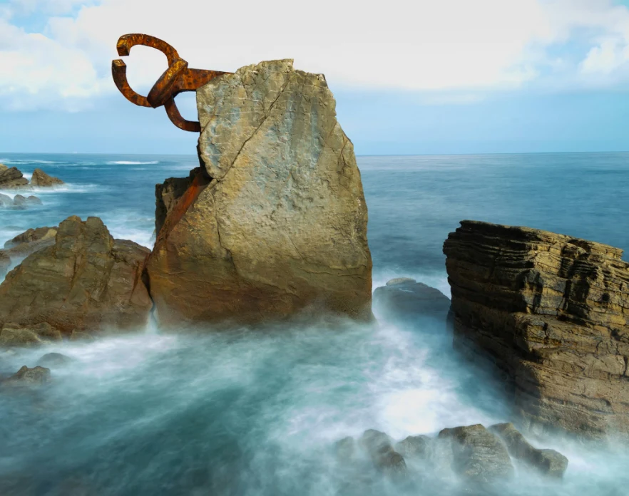 peine-del-viento-B2D-executive-solutions Foto decorativa del Peine de los Vientos